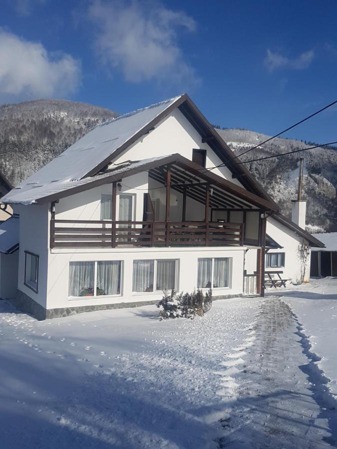 Pensiunea Casa Ady Bran (Brasov) Exterior foto