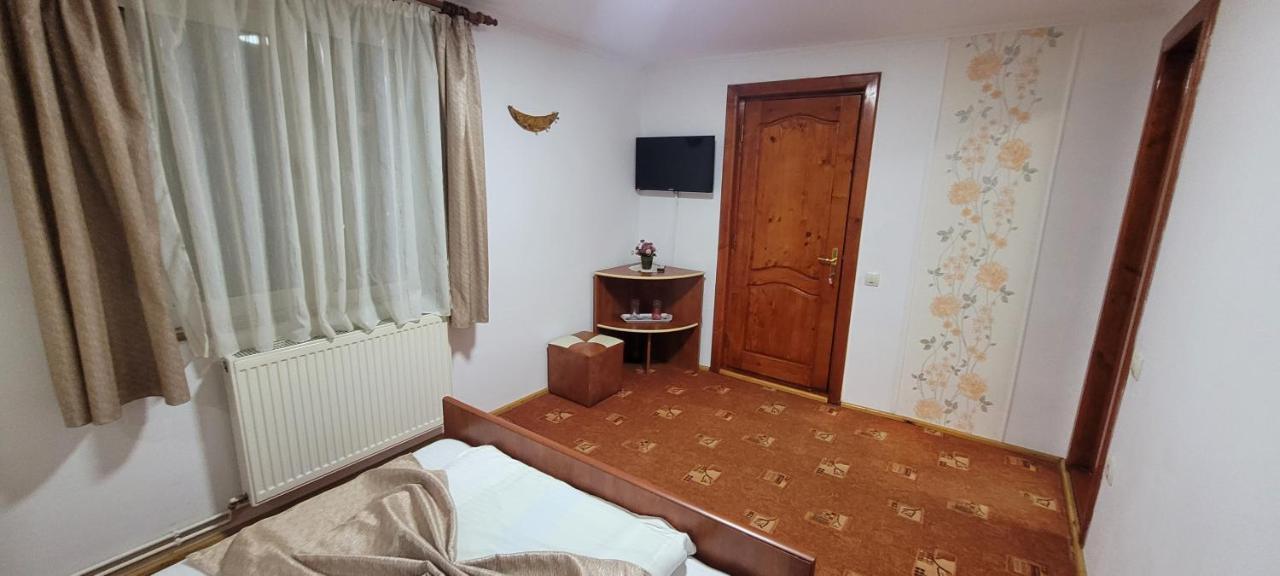 Pensiunea Casa Ady Bran (Brasov) Exterior foto