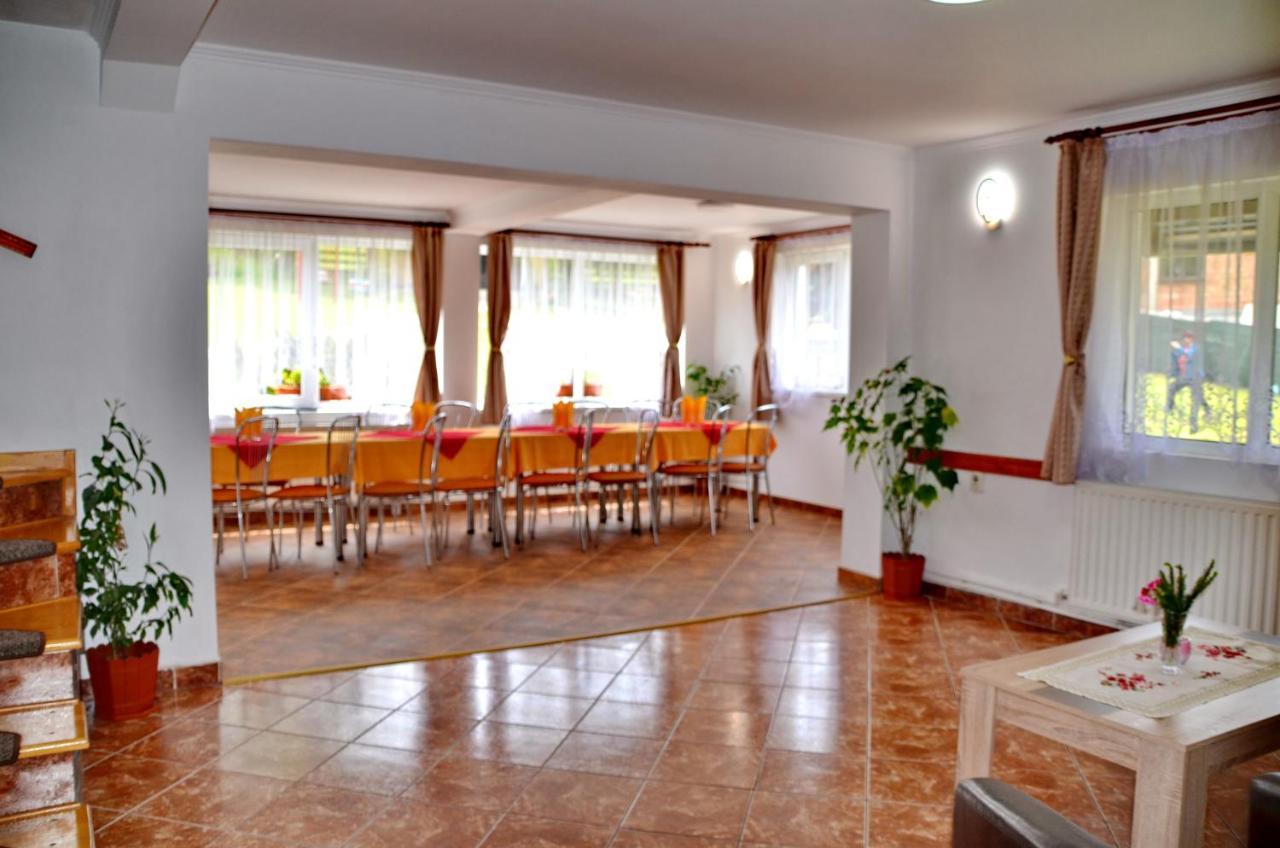 Pensiunea Casa Ady Bran (Brasov) Exterior foto